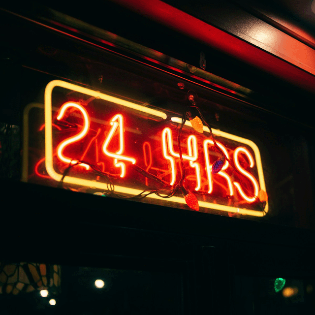 24/7 Taxi Service Availability - Round the Clock Transportation
